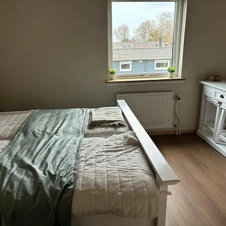 Newly Renovated Close To The Dom wakacyjny *